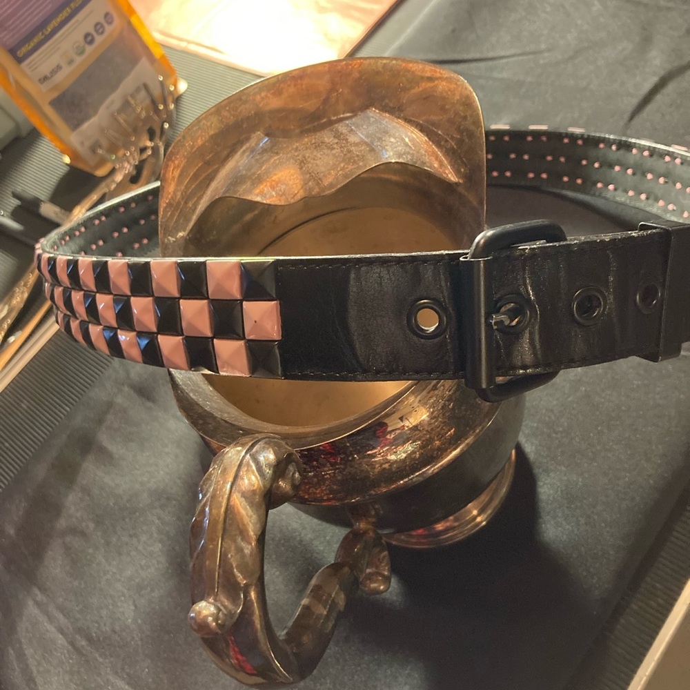Pink & Black Checkerboard pattern on black leather Sz 42   47” length 1.5” Wide